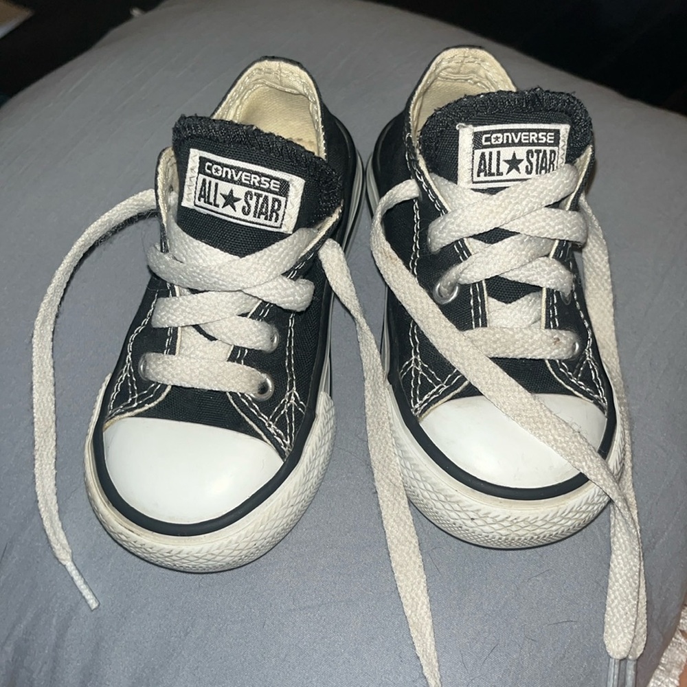 Toddler converse size 5
